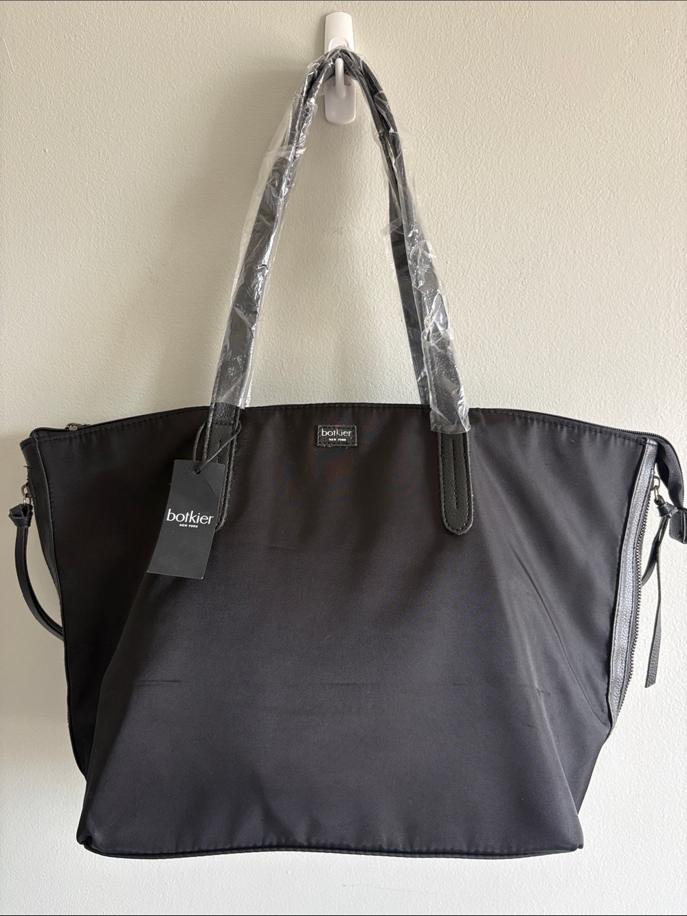 Botkier New York Large Black Nylon Tote Shoulder Bag Zip Pocket NWT